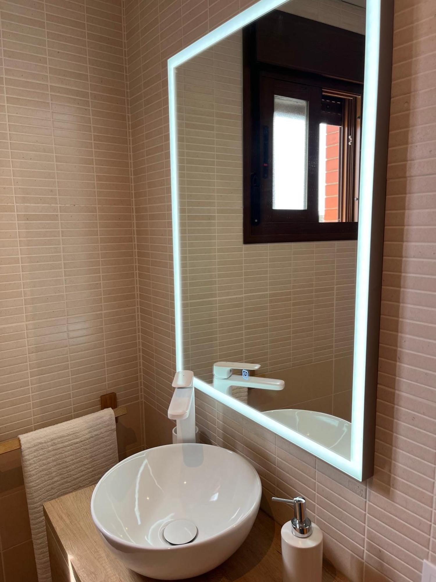 Duplex Con Terraza Privada Y Parking A 15 Minutos De Sevilla Dos Hermanas Zewnętrze zdjęcie